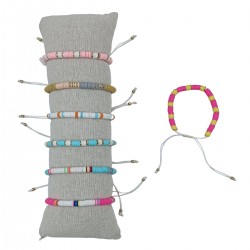 B-860 - Lot de 35 Bracelets Fimo colorés et cauri